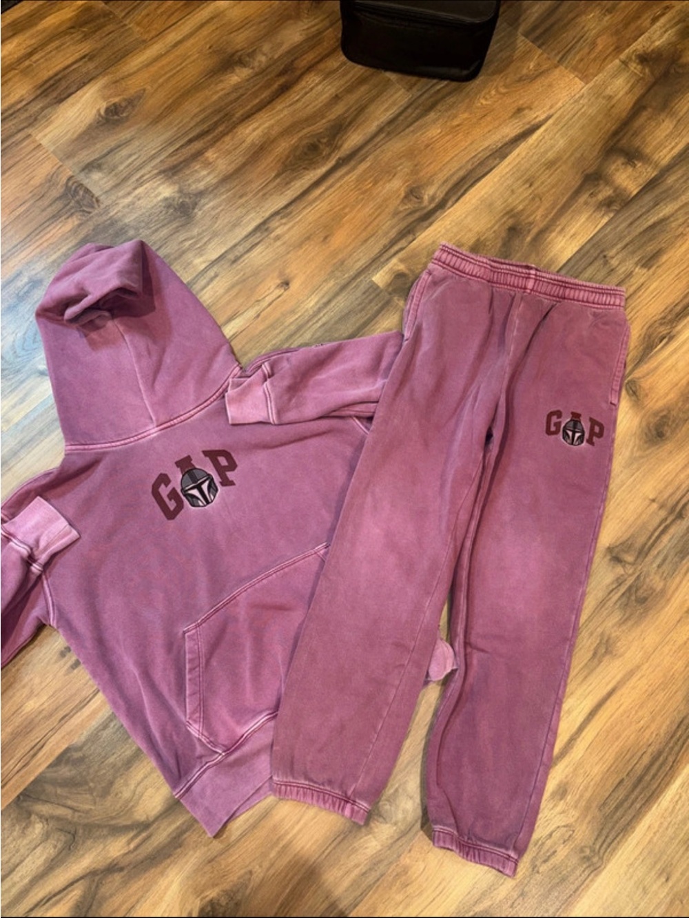 Star Wars Mauve Kids Hoodie & Jogger Set